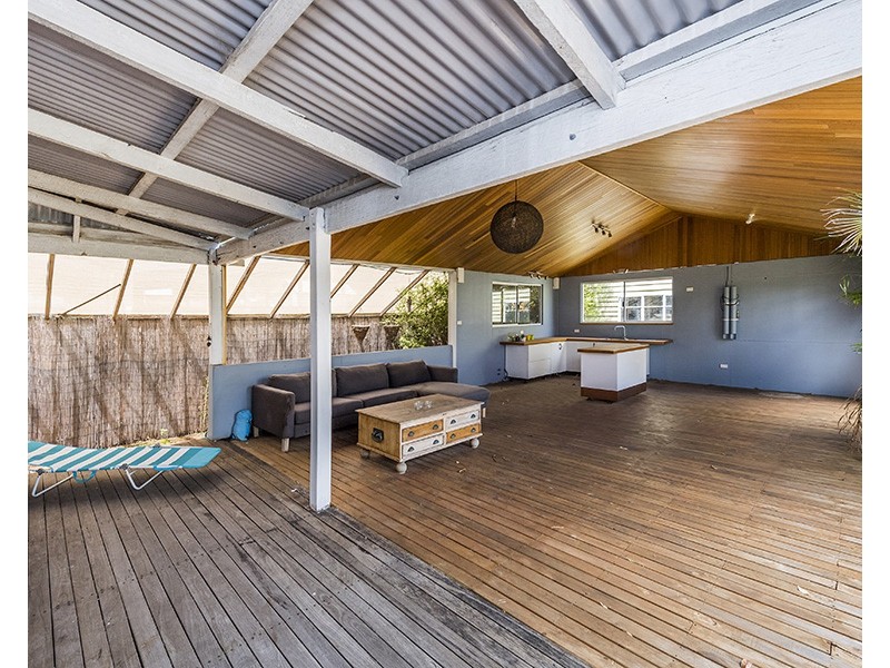 8 Oakley Street, Bunbury WA 6230