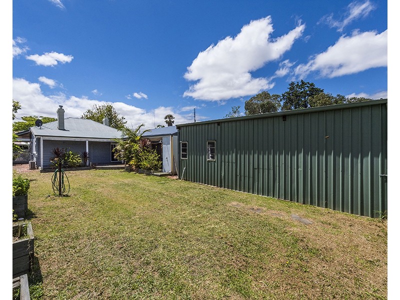 8 Oakley Street, Bunbury WA 6230