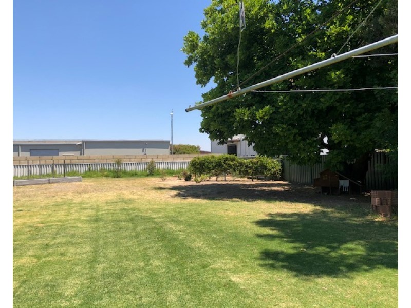 3 Herbert Road, East Bunbury WA 6230