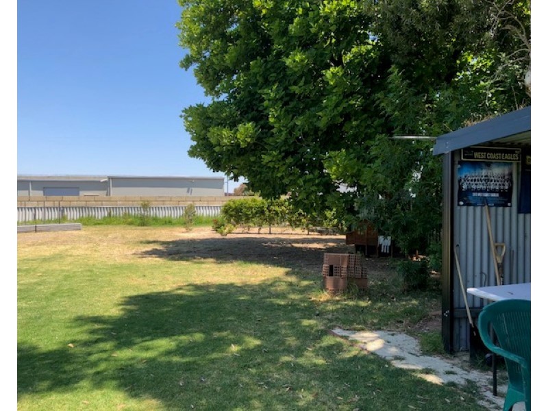 3 Herbert Road, East Bunbury WA 6230