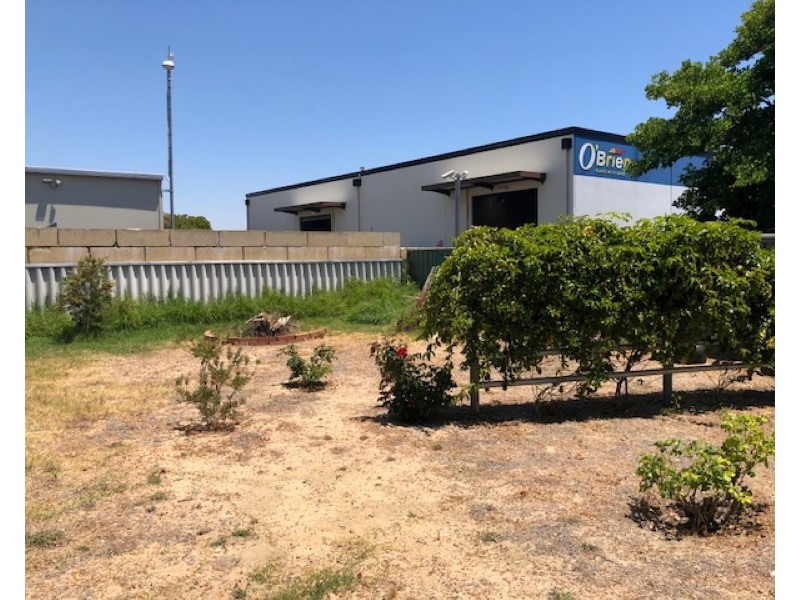 3 Herbert Road, East Bunbury WA 6230