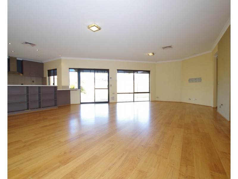 13 Tonkin Fairway, Dalyellup WA 6230
