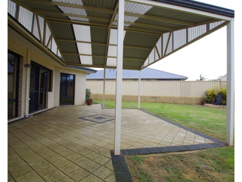 13 Tonkin Fairway, Dalyellup WA 6230