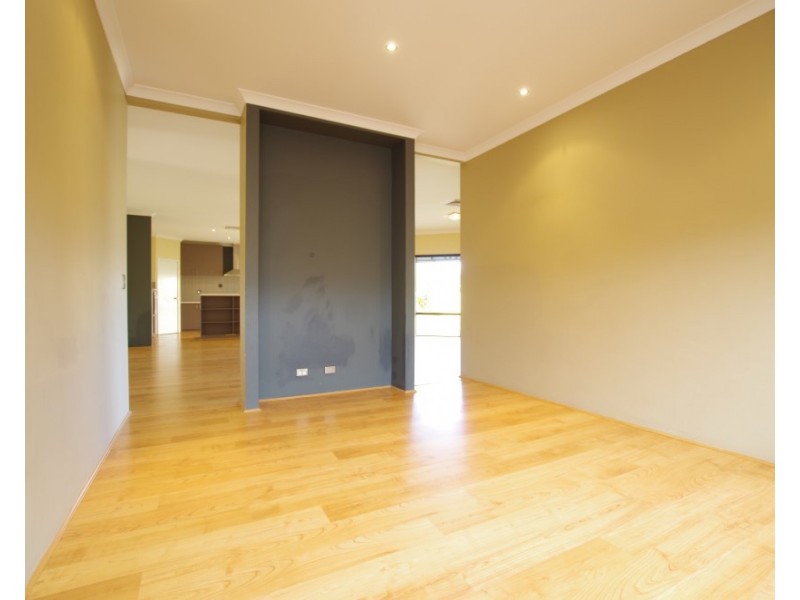 13 Tonkin Fairway, Dalyellup WA 6230