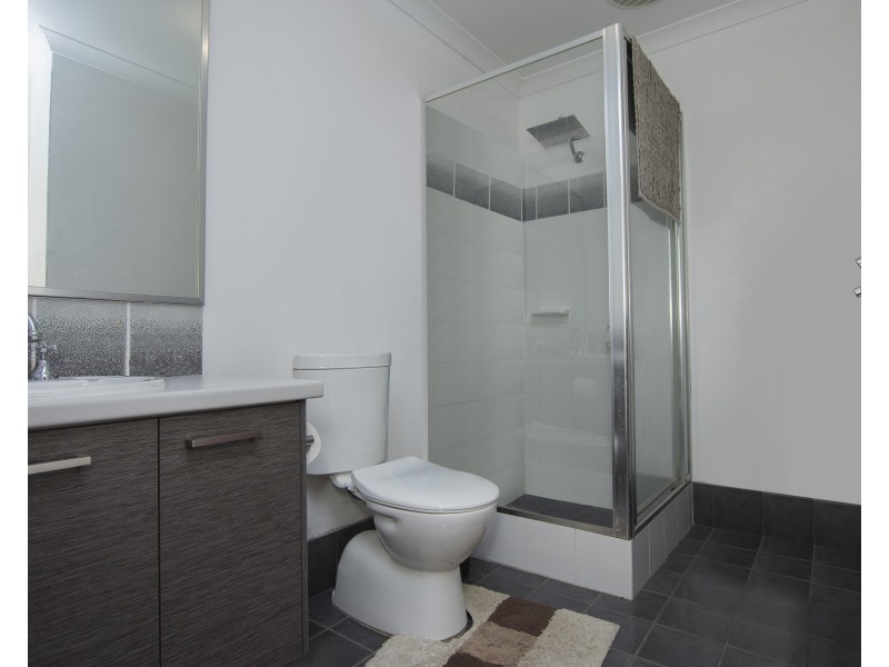 14 Whitley Place, Withers WA 6230