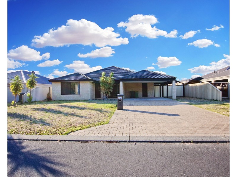 9 Chamberlain Grove, Millbridge WA 6232