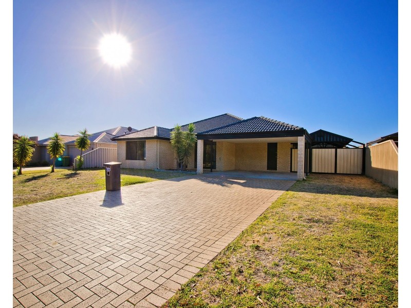 9 Chamberlain Grove, Millbridge WA 6232