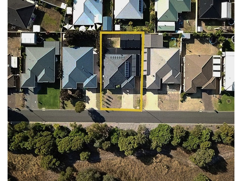 9 Chamberlain Grove, Millbridge WA 6232