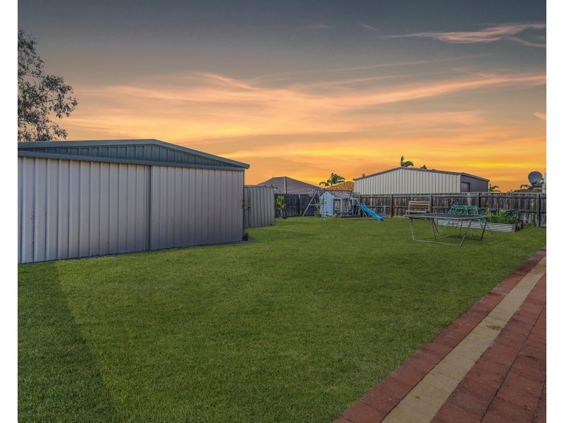 62 Macquarie Drive, Australind WA 6233