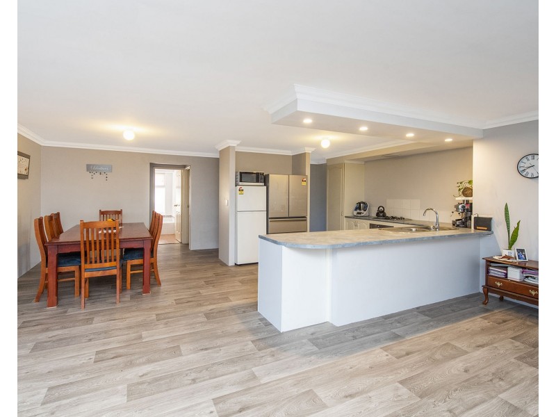 62 Macquarie Drive, Australind WA 6233