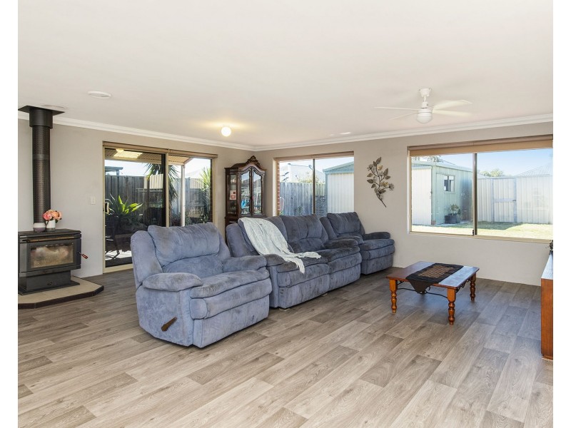 62 Macquarie Drive, Australind WA 6233