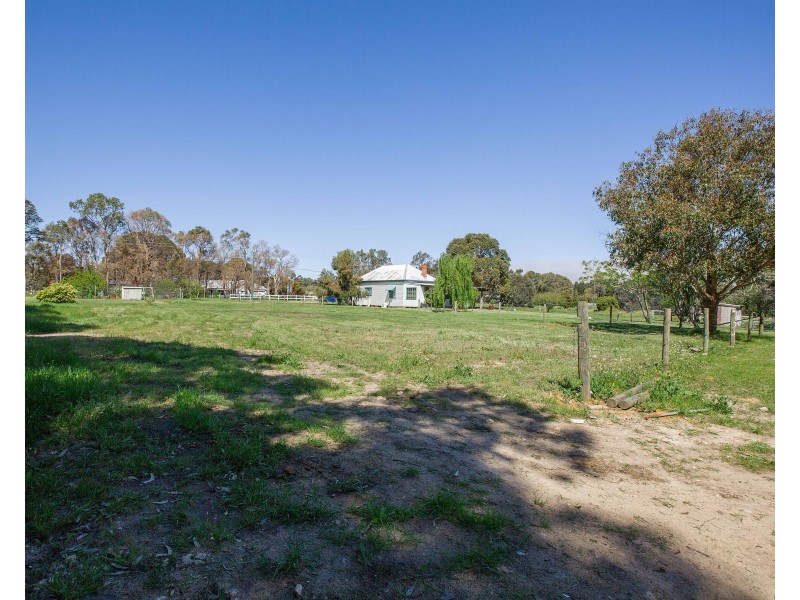 159 Capel Drive, Capel WA 6271