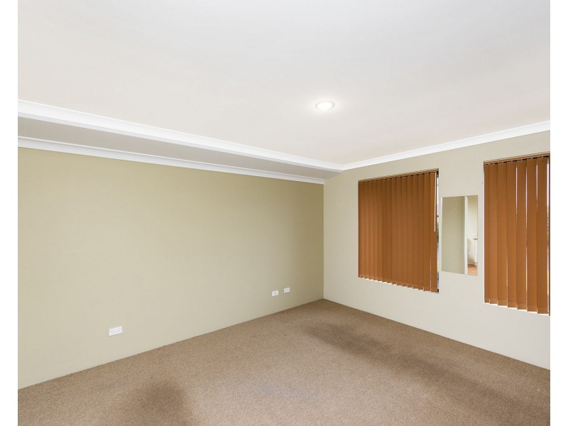 6 Carbine Loop, Millbridge WA 6232