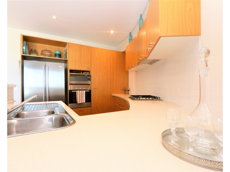 20/11 Casuarina Drive, Bunbury WA 6230