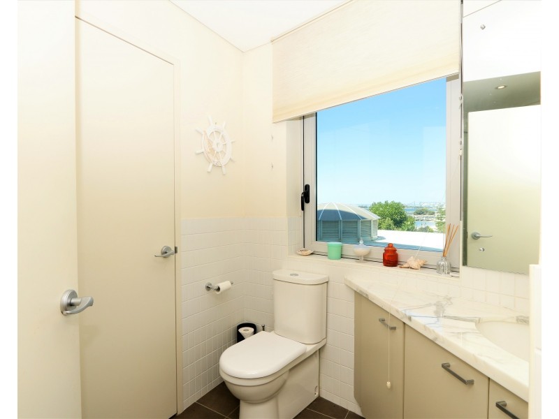 20/11 Casuarina Drive, Bunbury WA 6230