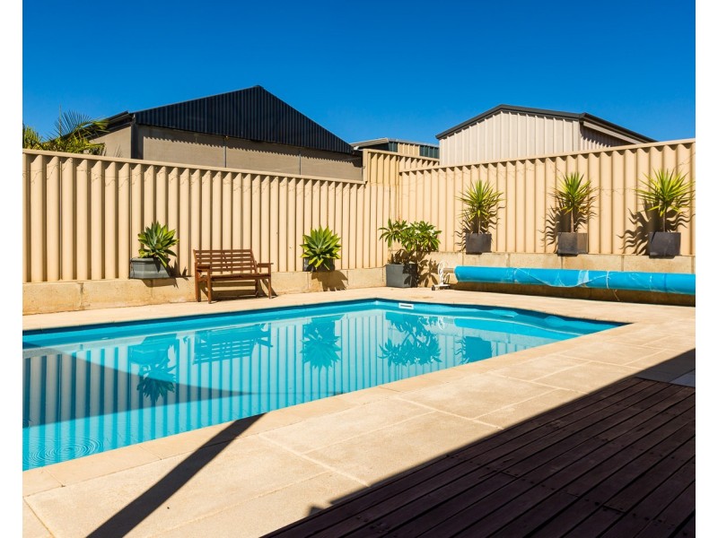 5 Batman Way, Dalyellup WA 6230