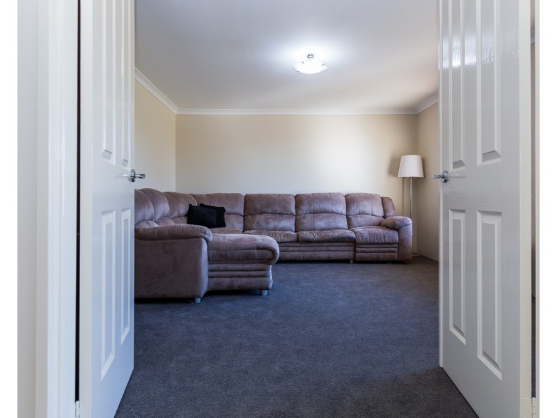 5 Batman Way, Dalyellup WA 6230