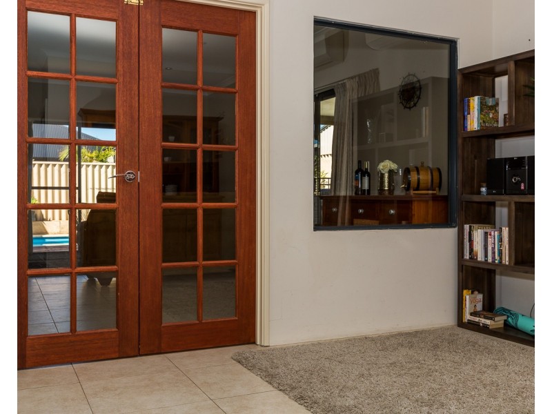 5 Batman Way, Dalyellup WA 6230