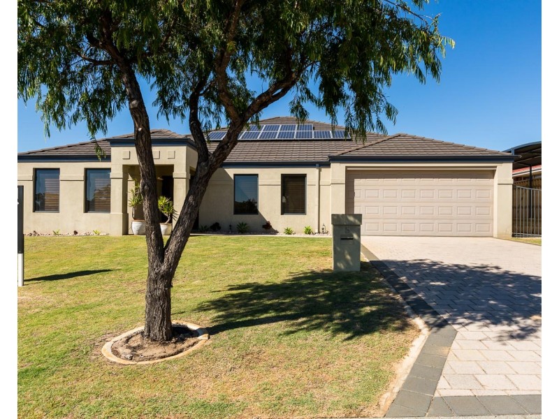 5 Batman Way, Dalyellup WA 6230