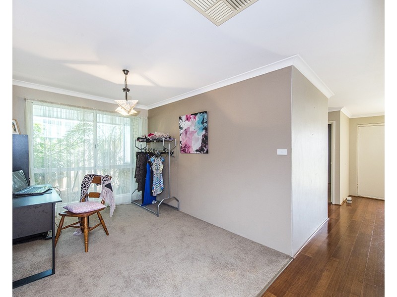 13 Claret Grove, Eaton WA 6232