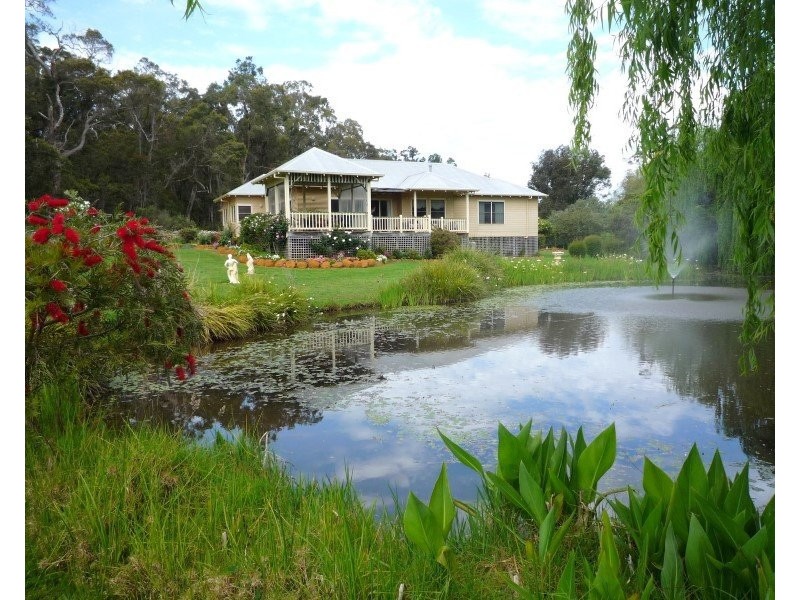 69 Roberts Road, Carlotta WA 6275