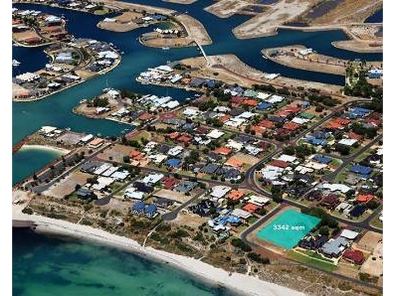 417 Marine Terrace, Geographe WA 6280