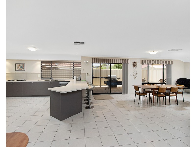 5 Timbermill Crescent, Broadwater WA 6280