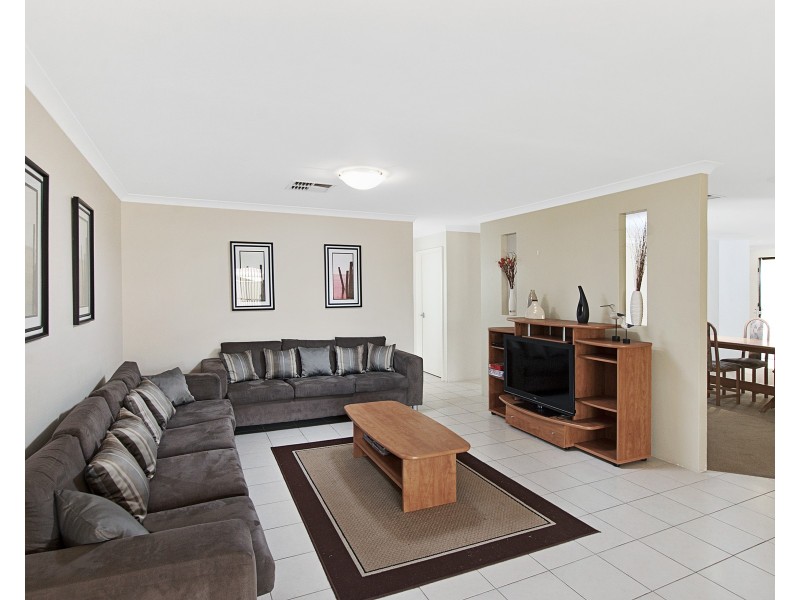 5 Timbermill Crescent, Broadwater WA 6280