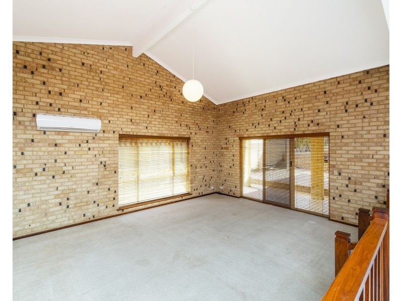10 Kalari Rise, South Bunbury WA 6230