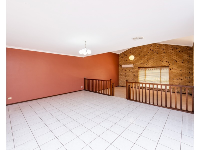 10 Kalari Rise, South Bunbury WA 6230