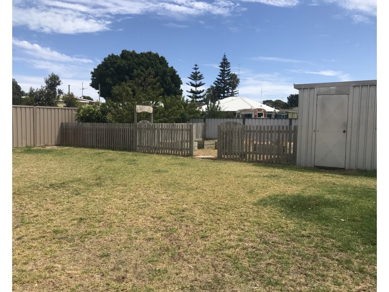 14 Charterhouse Street, Carey Park WA 6230