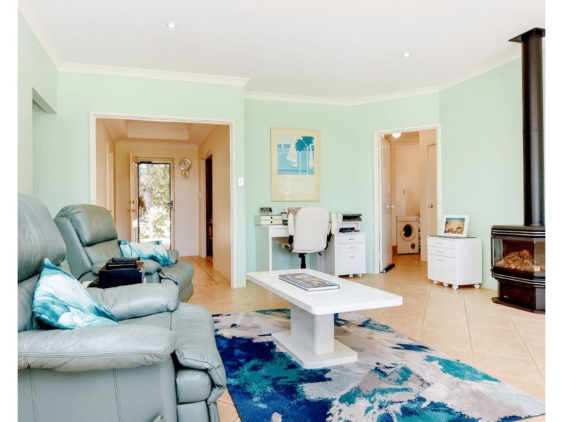 46 Wentworth Drive, Dalyellup WA 6230