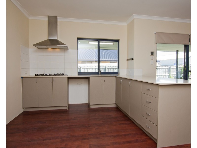 25 Kelston Way, Australind WA 6233