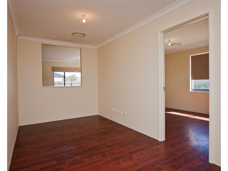 25 Kelston Way, Australind WA 6233