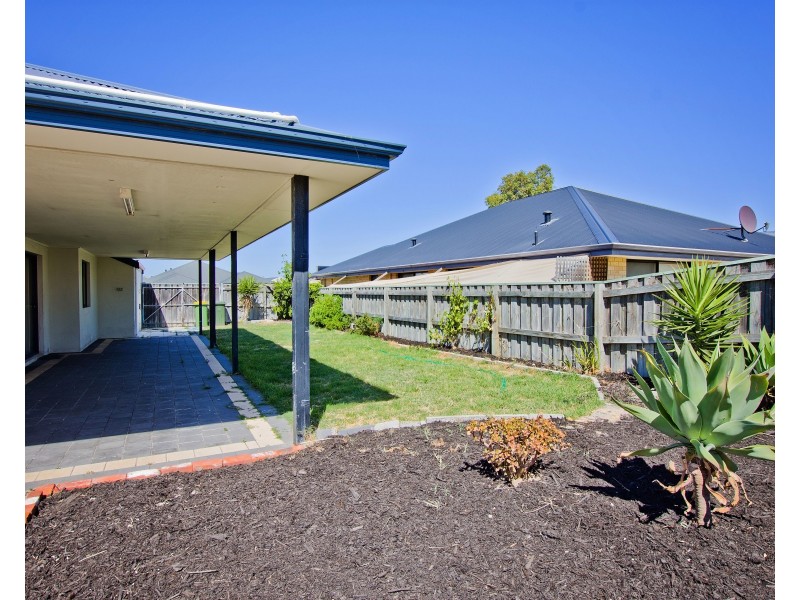 25 Kelston Way, Australind WA 6233