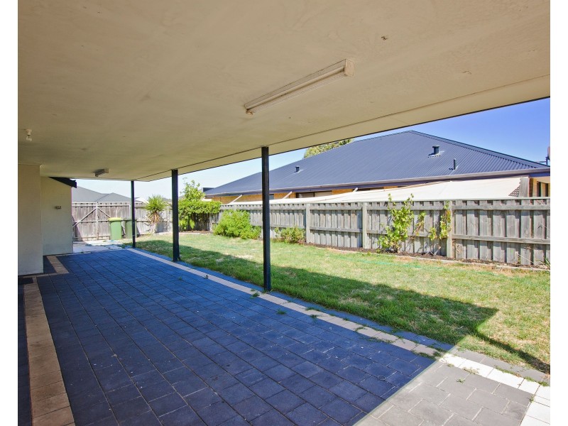 25 Kelston Way, Australind WA 6233
