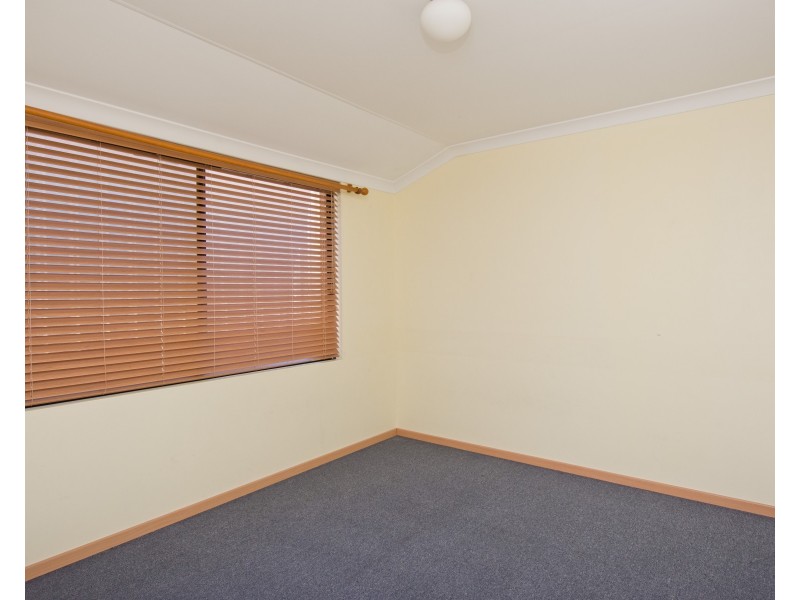 14 Dampier Street, Dalyellup WA 6230