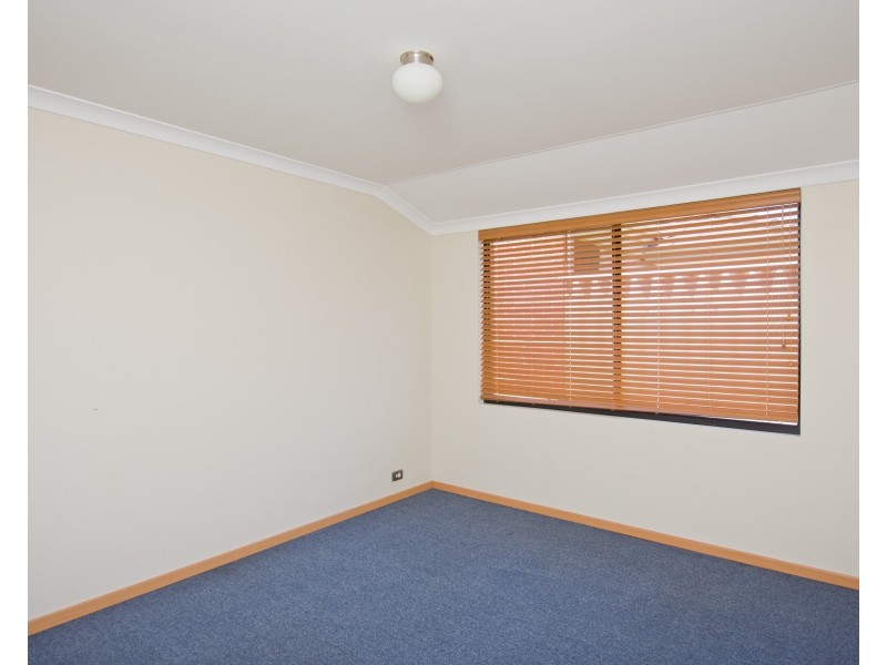 14 Dampier Street, Dalyellup WA 6230