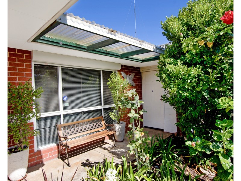 4 Orchid Drive, Glen Iris WA 6230