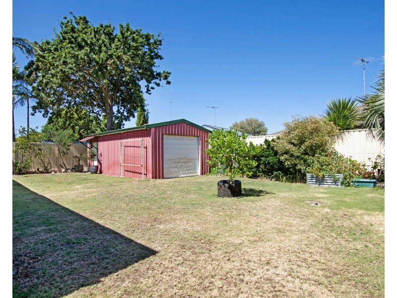 4 Orchid Drive, Glen Iris WA 6230