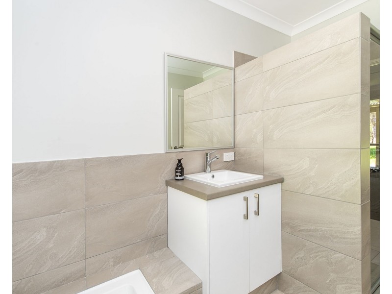 26 Marri Place, Gelorup WA 6230