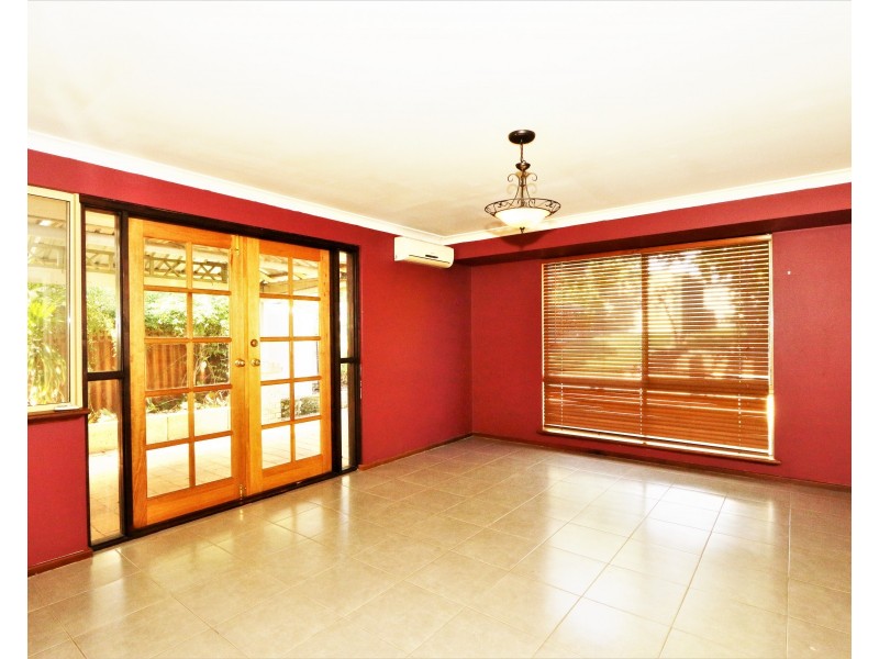 137 Pratt Road, Eaton WA 6232