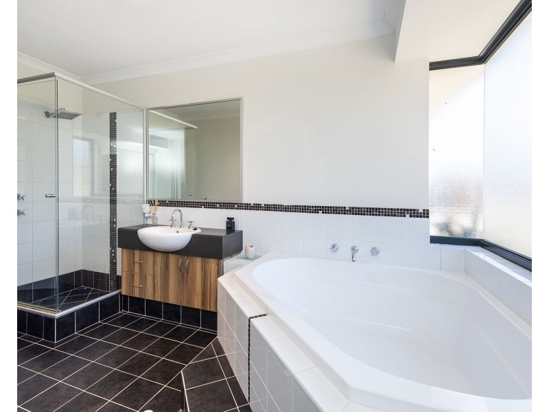 42 Nicolay Approach, Dalyellup WA 6230