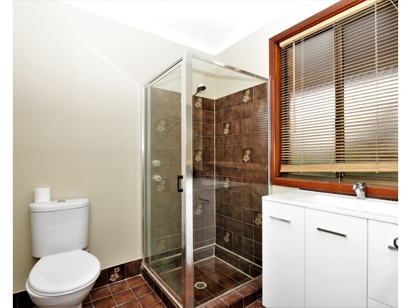 4 Warwick Place, Usher WA 6230