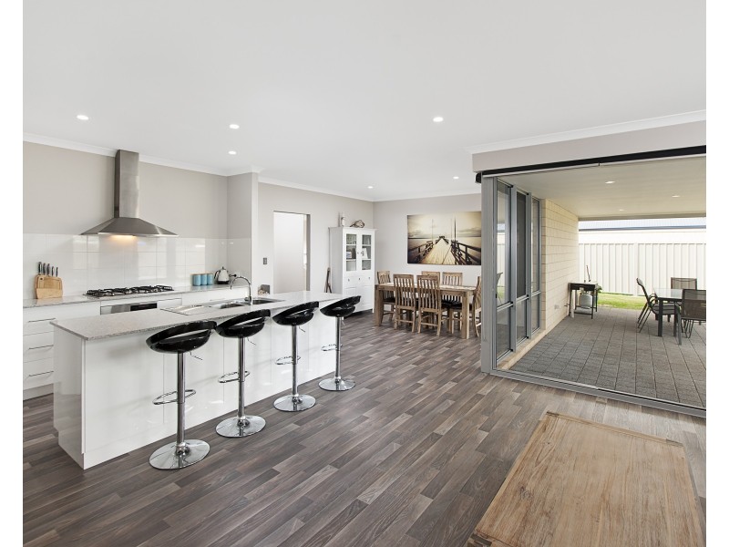 40 Kenwyn Drive, Kealy WA 6280