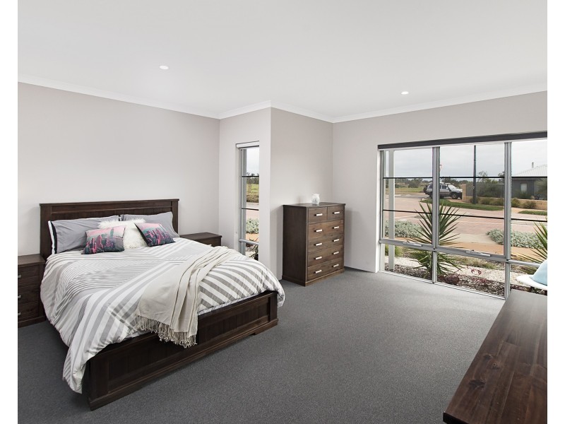 40 Kenwyn Drive, Kealy WA 6280