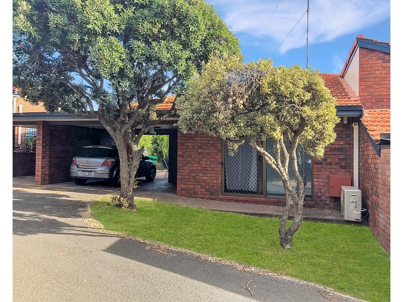 2/5 Joel Crescent, South Bunbury WA 6230