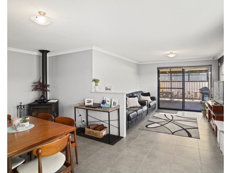 3 Massena Way, Yalyalup WA 6280