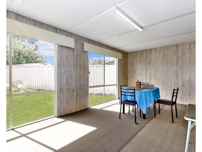 5 Benwell Place, Collie WA 6225