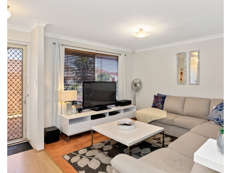 19 Borya Bend, Glen Iris WA 6230